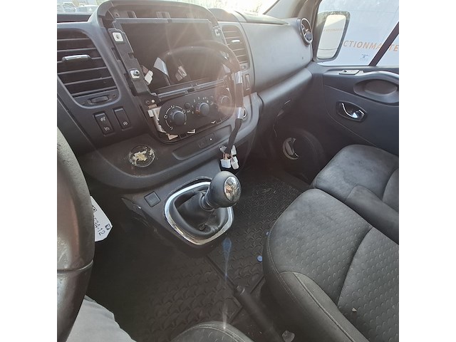 Bedrijfswagen, opel, vivaro-b, 2015 - afbeelding 35 van  55