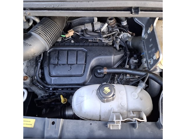 Bedrijfswagen, opel, vivaro - afbeelding 13 van  46