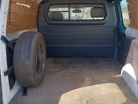 Bedrijfswagen, peugeot, 4x4 dangel, 120 1.6 bluehdi 100 l1 premium pack s&s, 2017 - afbeelding 19 van  33