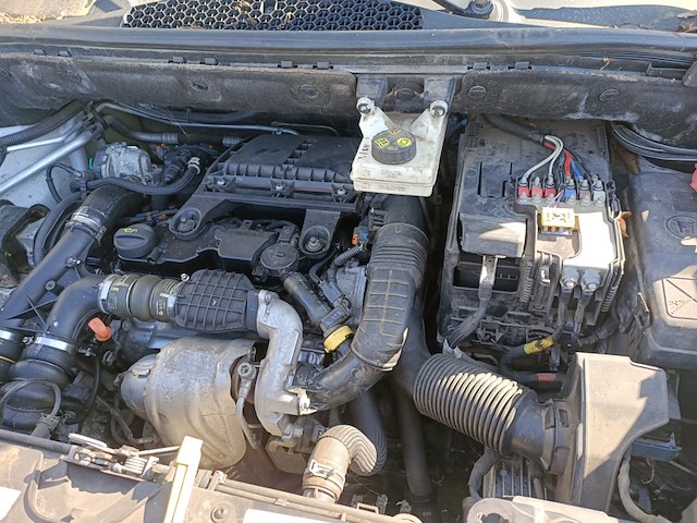 Bedrijfswagen, peugeot, 4x4 dangel, 120 1.6 bluehdi 100 l1 premium pack s&s, 2017 - afbeelding 22 van  33