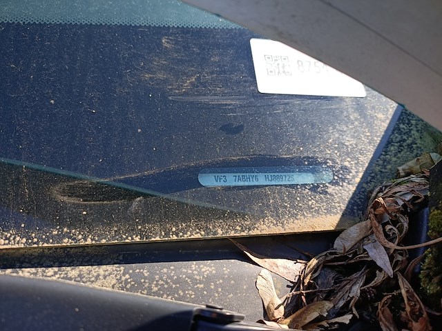 Bedrijfswagen, peugeot, 4x4 dangel, 120 1.6 bluehdi 100 l1 premium pack s&s, 2017 - afbeelding 26 van  33