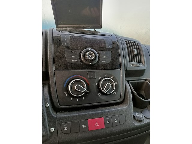 Bedrijfswagen peugeot, boxer 2.2 hdi pickup, bouwjaar 2013 - afbeelding 13 van  31