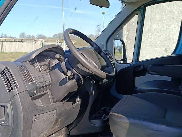 Bedrijfswagen, peugeot, boxer, 335 2.0 bluehdi l2h1 pro dc, 2016 - afbeelding 4 van  35