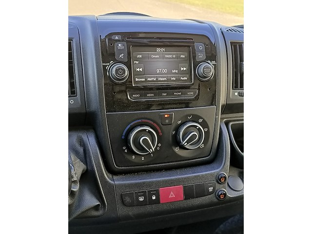 Bedrijfswagen, peugeot, boxer, 335 2.0 bluehdi l2h1 pro dc, 2016 - afbeelding 10 van  35