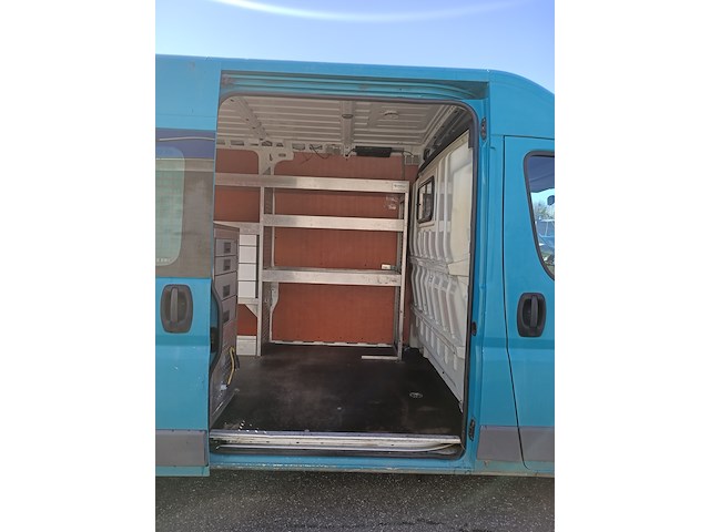 Bedrijfswagen, peugeot, boxer, 335 2.0 bluehdi l2h1 pro dc, 2016 - afbeelding 20 van  35