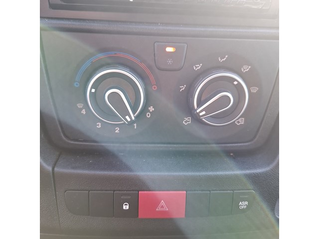 Bedrijfswagen peugeot, boxer 335 2.2 hdi, bouwjaar 2015 - afbeelding 24 van  53