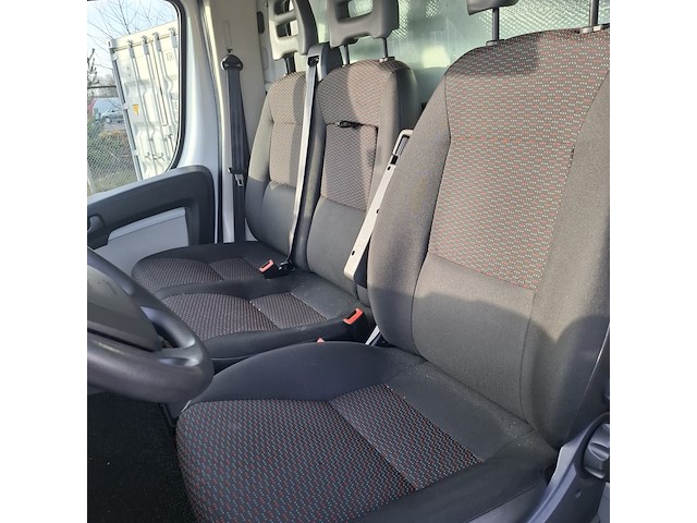 Bedrijfswagen peugeot, boxer 335 2.2 hdi, bouwjaar 2015 - afbeelding 28 van  53