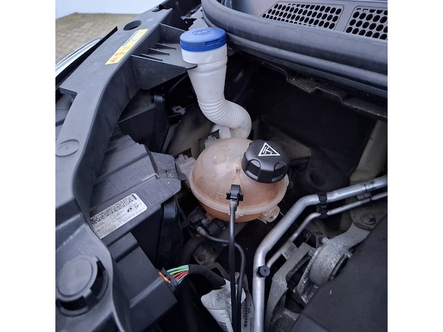 Bedrijfswagen peugeot, expert 227s 2.0 bluehdi, bouwjaar 2019 - afbeelding 14 van  45