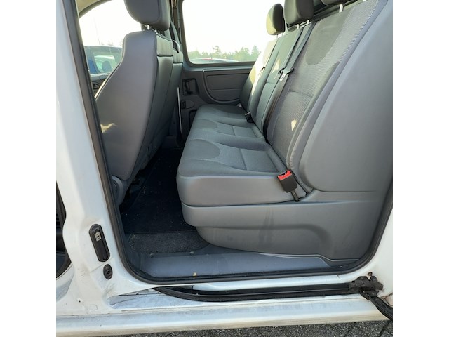 Bedrijfswagen, peugeot, expert, 229 2.0 hdi l2h1 dc navteq 2, 2015 - afbeelding 7 van  16