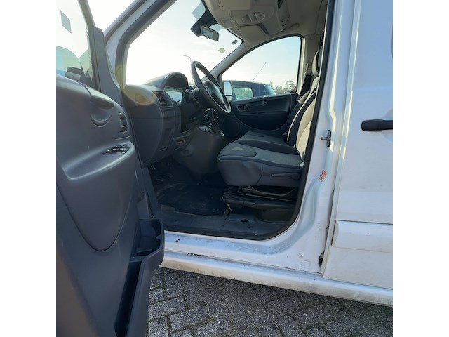 Bedrijfswagen, peugeot, expert, 229 2.0 hdi l2h1 dc navteq 2, 2015 - afbeelding 16 van  16