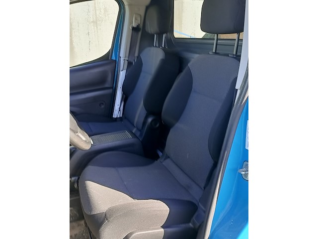 Bedrijfswagen, peugeot, partner, 120 1.6 bluehdi 100 l1 xr s&s, 2016 - afbeelding 2 van  31