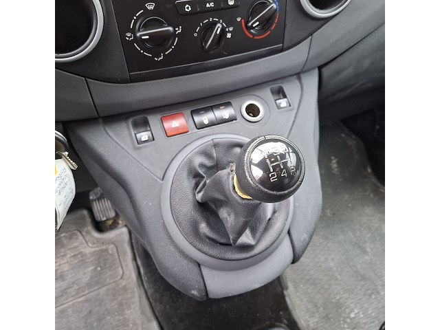 Bedrijfswagen, peugeot, partner 120 1.6 e-hdi l1 xr profit +, 2012 - afbeelding 24 van  43