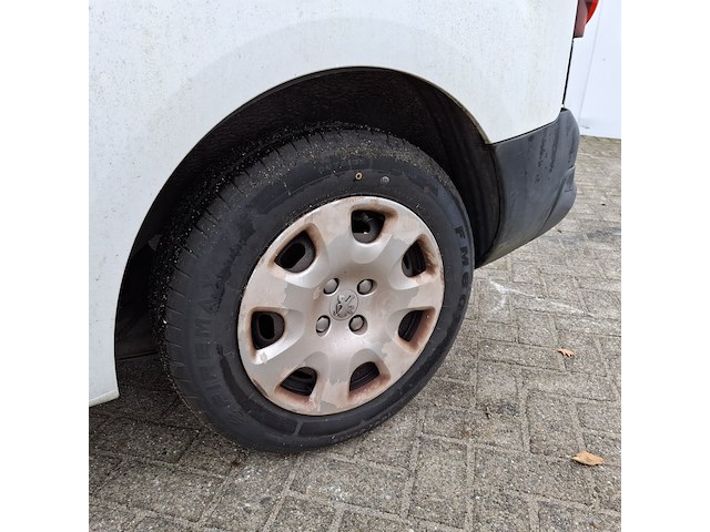 Bedrijfswagen peugeot, partner 1.6, bouwjaar 2012 - afbeelding 3 van  36