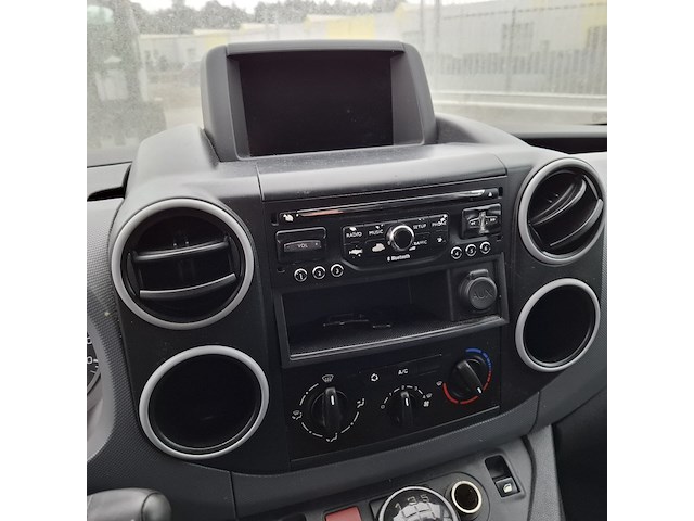 Bedrijfswagen peugeot, partner 1.6, bouwjaar 2012 - afbeelding 16 van  36