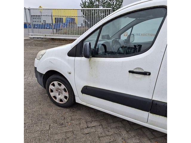 Bedrijfswagen peugeot, partner 1.6, bouwjaar 2012 - afbeelding 35 van  36