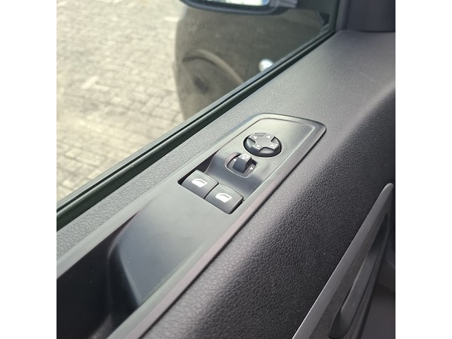 Bedrijfswagen, peugeot, traveller - afbeelding 8 van  53