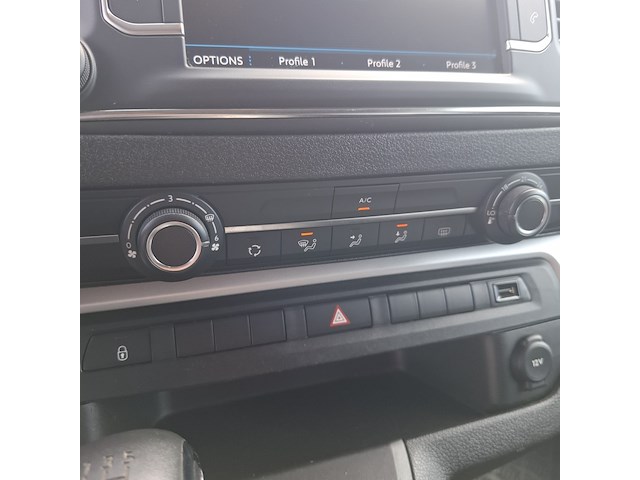 Bedrijfswagen, peugeot, traveller - afbeelding 15 van  53