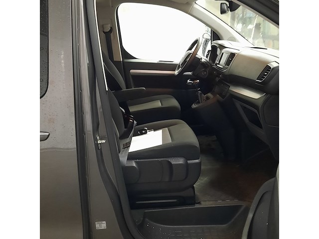 Bedrijfswagen, peugeot, traveller - afbeelding 8 van  29