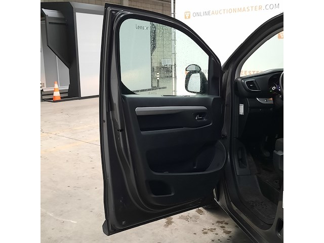 Bedrijfswagen, peugeot, traveller - afbeelding 20 van  29