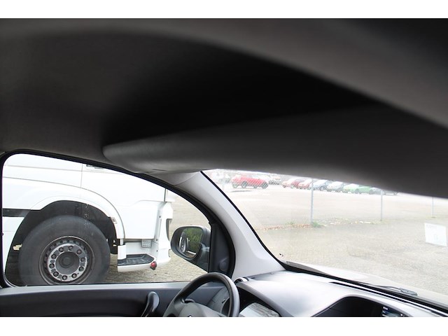 Bedrijfswagen renault kangoo diesel 1.5 dci 90 pk fw51k1 met kenteken vxn-20-p. datum eerste toelating 11... - afbeelding 8 van  18