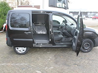 Bedrijfswagen renault kangoo diesel 1.5 dci 90 pk fw51k1 met kenteken vxn-20-p. datum eerste toelating 11... - afbeelding 16 van  18