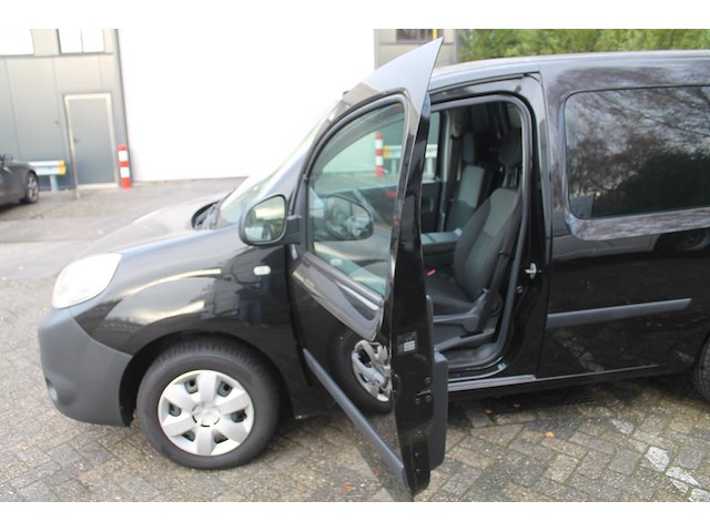 Bedrijfswagen renault kangoo diesel 1.5 dci 90 pk fw51k1 met kenteken vxn-20-p. datum eerste toelating 11... - afbeelding 17 van  18