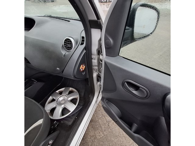 Bedrijfswagen, renault, kangoo - afbeelding 32 van  43