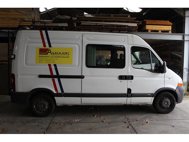 Bedrijfswagen renault master t33 2.5 dci l2h2 met kenteken 31-vtj-8 en kilometerstand 489.032 km. bouwjaar ... - afbeelding 5 van  11