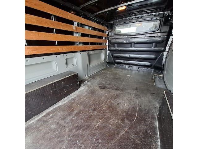 Bedrijfswagen, renault, trafic 2.0, 2011 - afbeelding 31 van  48