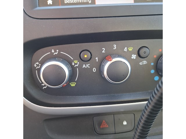 Bedrijfswagen renault, trafic 2.0 dci 145 t29, bouwjaar 2021 - afbeelding 29 van  51