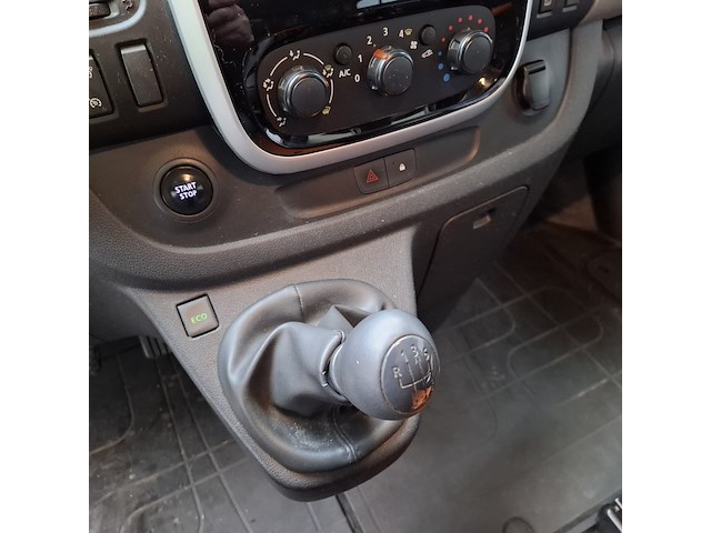 Bedrijfswagen, renault, trafic, 2017 - afbeelding 19 van  52