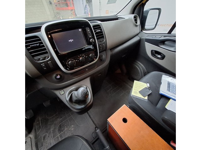 Bedrijfswagen, renault, trafic, 2017 - afbeelding 21 van  52
