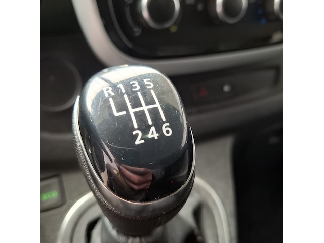 Bedrijfswagen, renault, trafic, 2019 - afbeelding 7 van  32