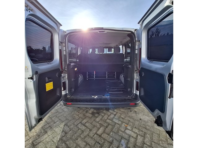 Bedrijfswagen, renault, trafic - afbeelding 30 van  48