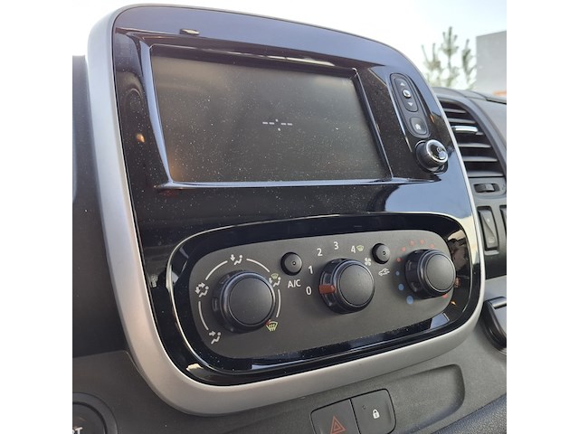 Bedrijfswagen, renault, trafic - afbeelding 26 van  47