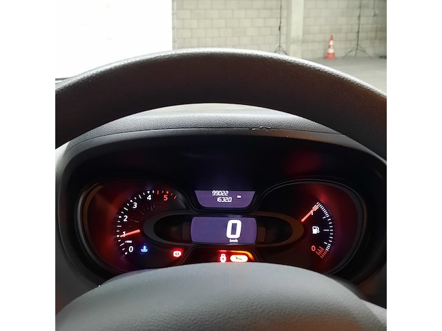 Bedrijfswagen, renault, trafic - afbeelding 11 van  32
