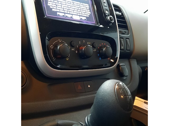 Bedrijfswagen, renault, trafic - afbeelding 14 van  32