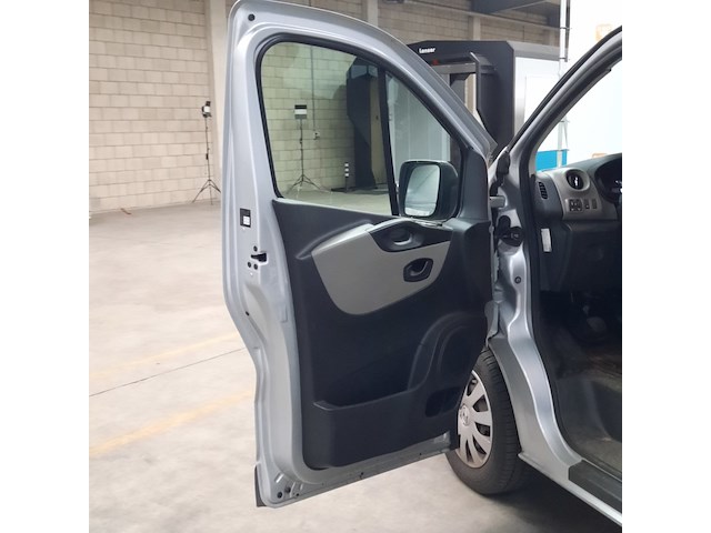 Bedrijfswagen, renault, trafic - afbeelding 17 van  32