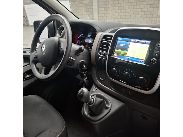 Bedrijfswagen, renault, trafic - afbeelding 19 van  46
