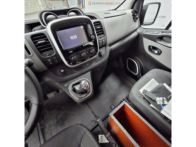 Bedrijfswagen, renault, trafic - afbeelding 24 van  52