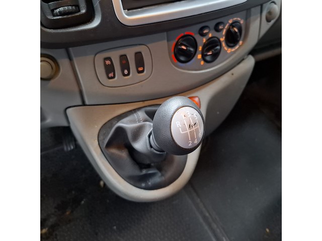 Bedrijfswagen, renault, trafic - afbeelding 19 van  51