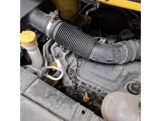 Bedrijfswagen, renault - afbeelding 43 van  104