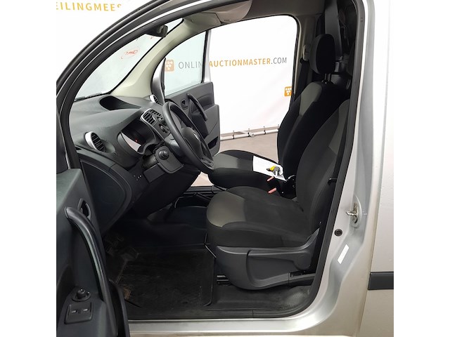 Bedrijfswagen, renault - afbeelding 10 van  37