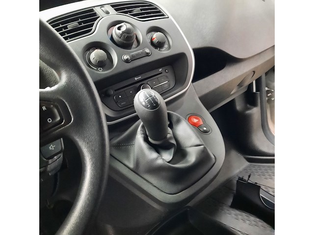 Bedrijfswagen, renault - afbeelding 18 van  37