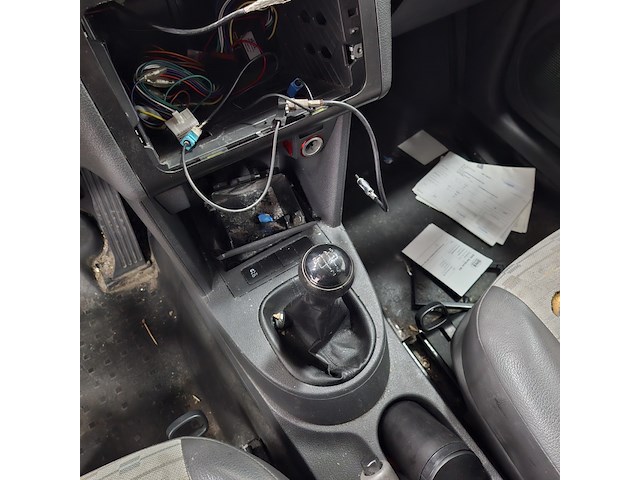 Bedrijfswagen, volkswagen, caddy, 1.6 tdi, 2011 - afbeelding 22 van  40