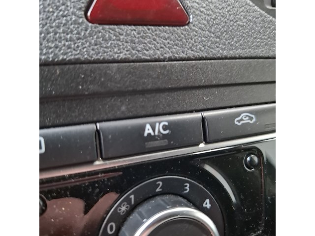 Bedrijfswagen, volkswagen, caddy, 2013 - afbeelding 14 van  47