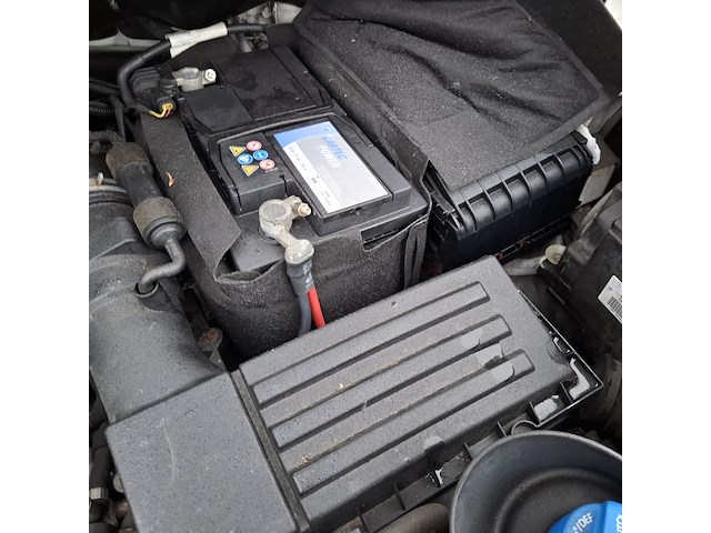 Bedrijfswagen, volkswagen, caddy - afbeelding 11 van  44