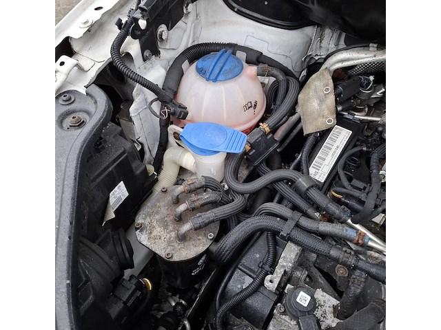 Bedrijfswagen, volkswagen, caddy - afbeelding 14 van  44