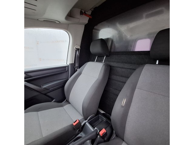 Bedrijfswagen, volkswagen, caddy - afbeelding 26 van  44