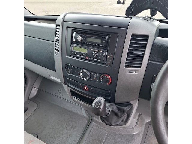 Bedrijfswagen, volkswagen, crafter 2.5 tdi terberg zijlader just, wit, 2007 - afbeelding 33 van  49